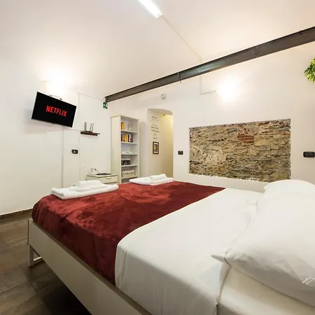 Ferry 1m Family, Free Wifi & Netflix Ac, By Tilo Апартаменты