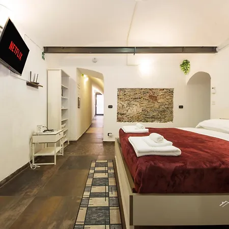 Ferry 1m Family, Free Wifi & Netflix Ac, By Tilo Apartman *